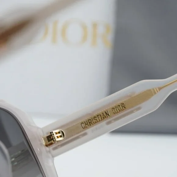 Dior DIORSIGNATURE S11F 78A1 Square Sunglasses - Brown/Grey - Picture 4 of 11